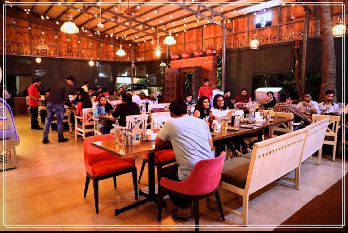 Maple Social Hubz-Hostel Mumbai Dış mekan fotoğraf