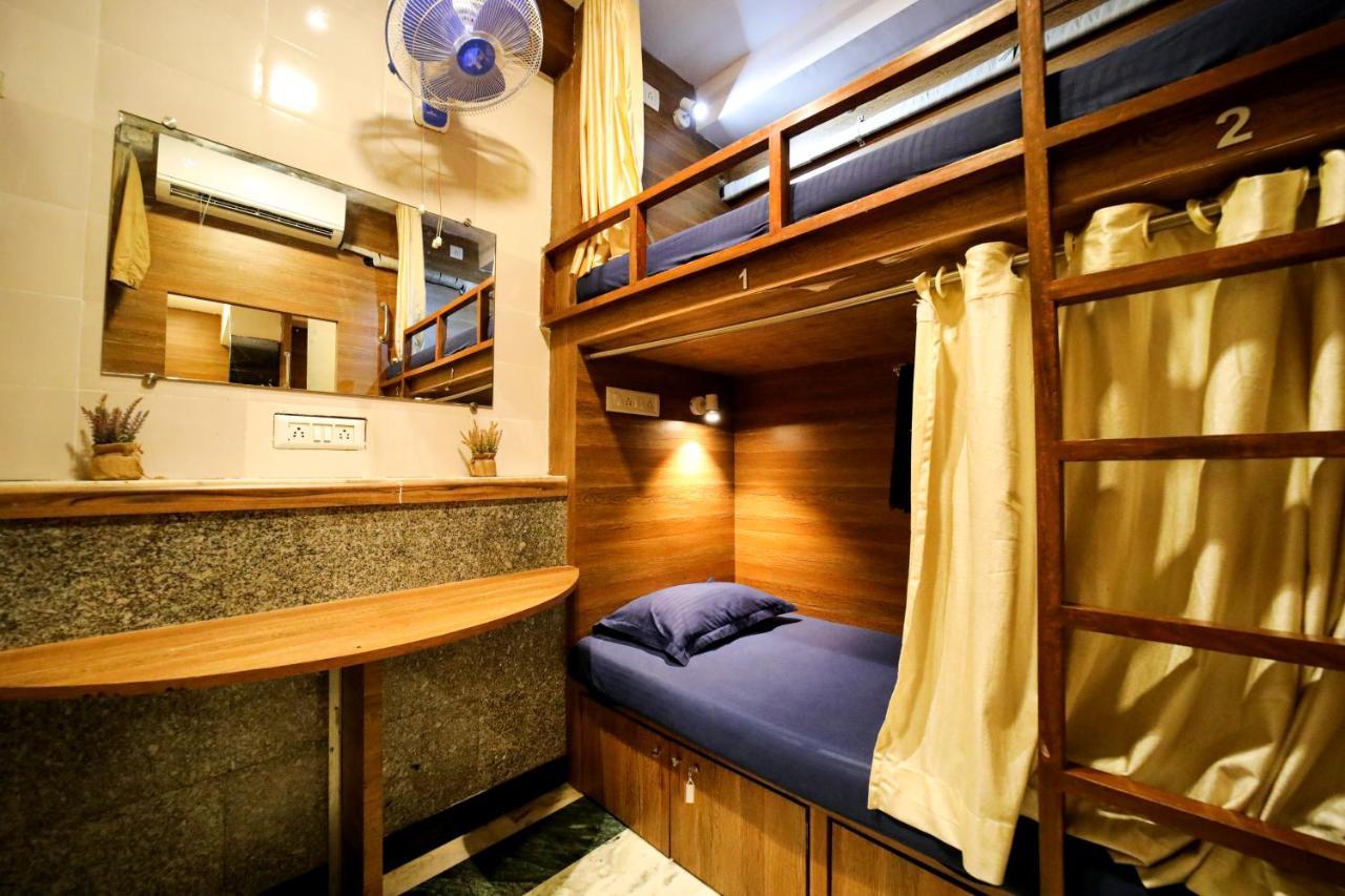 Maple Social Hubz-Hostel Mumbai Dış mekan fotoğraf